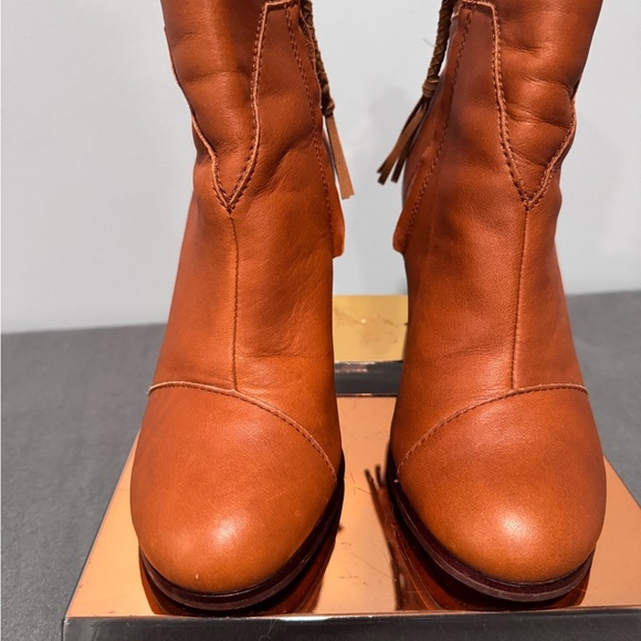 Toms Tan Leather Ankle Boots - Picture 2 of 9